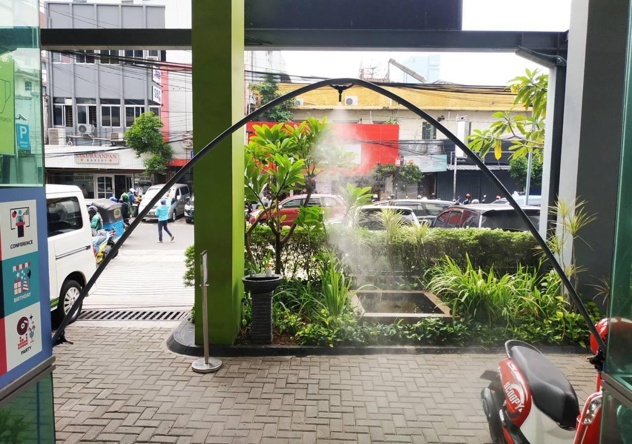 Maxonehotels.Com At Sabang Jakarta Kültér fotó