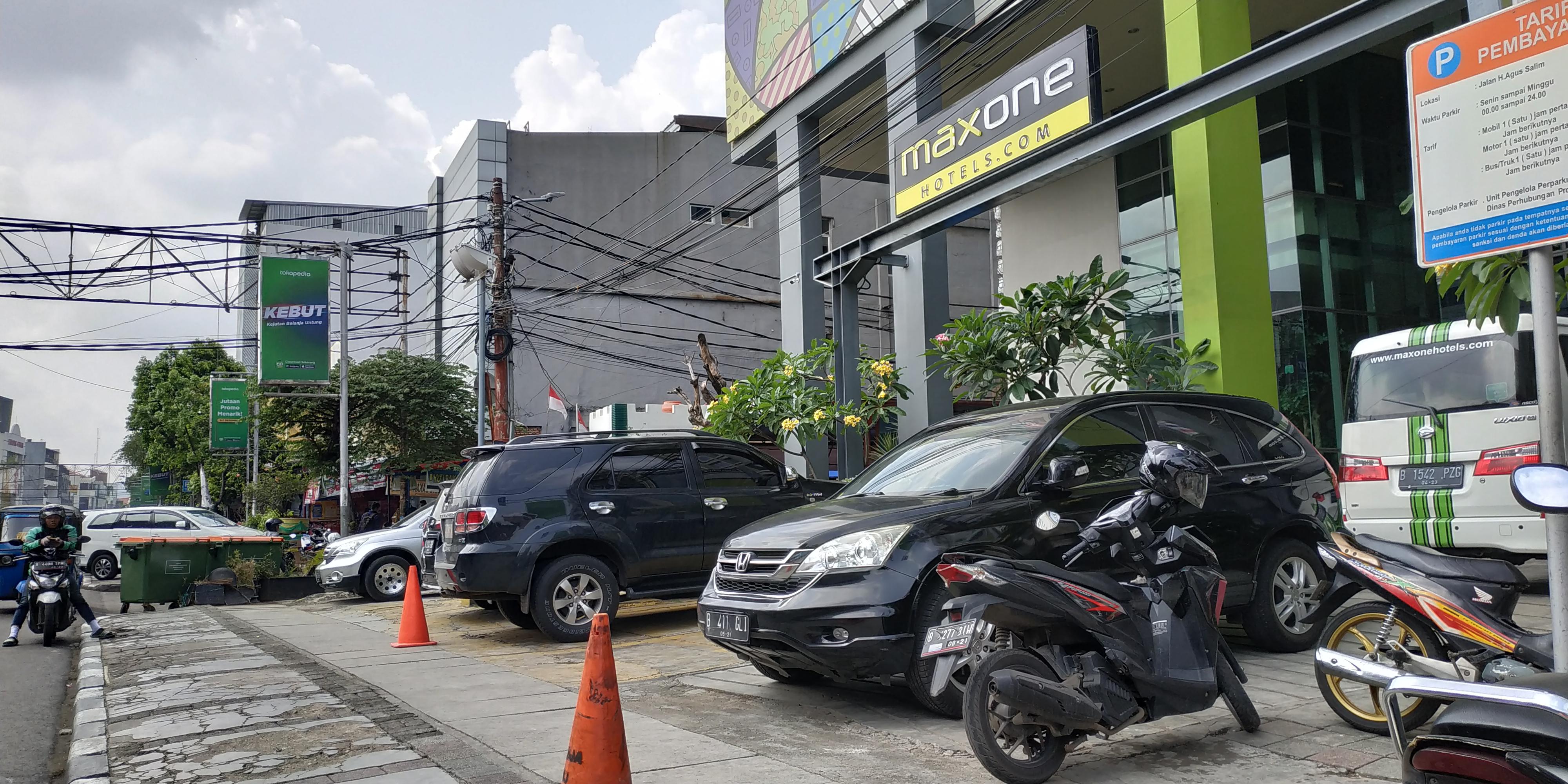 Maxonehotels.Com At Sabang Jakarta Kültér fotó