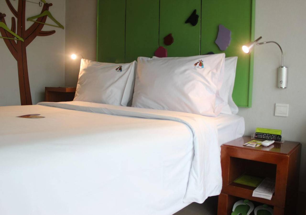 Maxonehotels.Com At Sabang Jakarta Kültér fotó